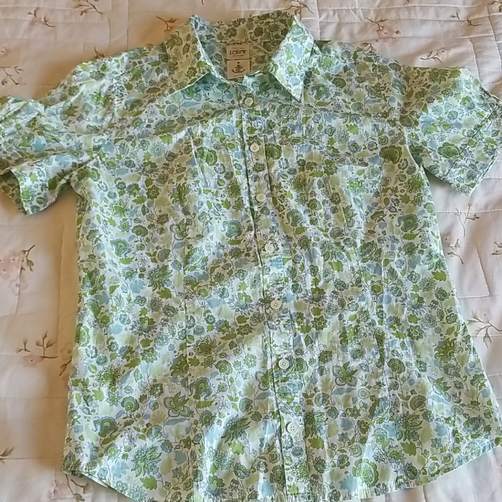 Ladies Short Sleeved Shirt